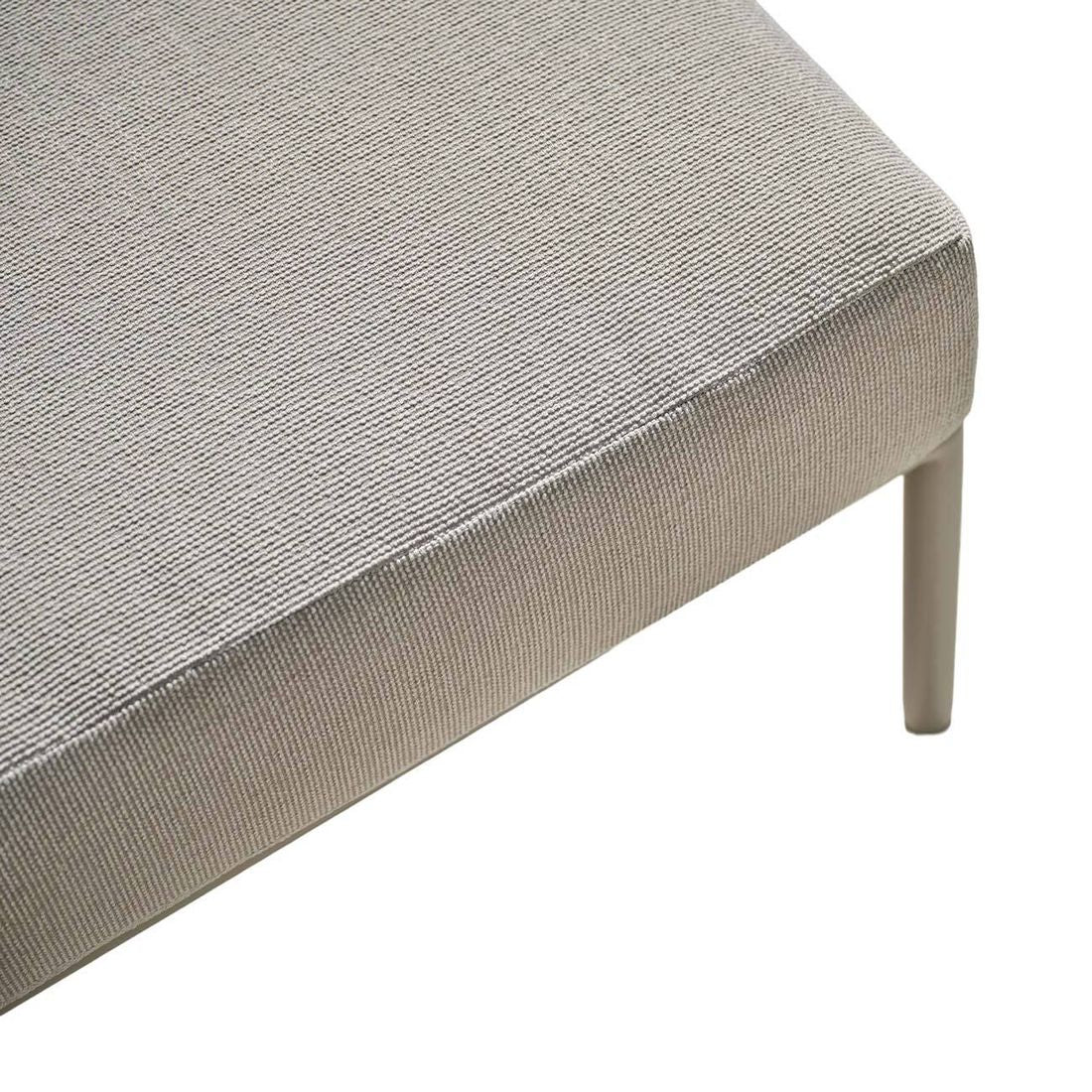 Visning av armlehøyde på Chaiselongue lounge Romy