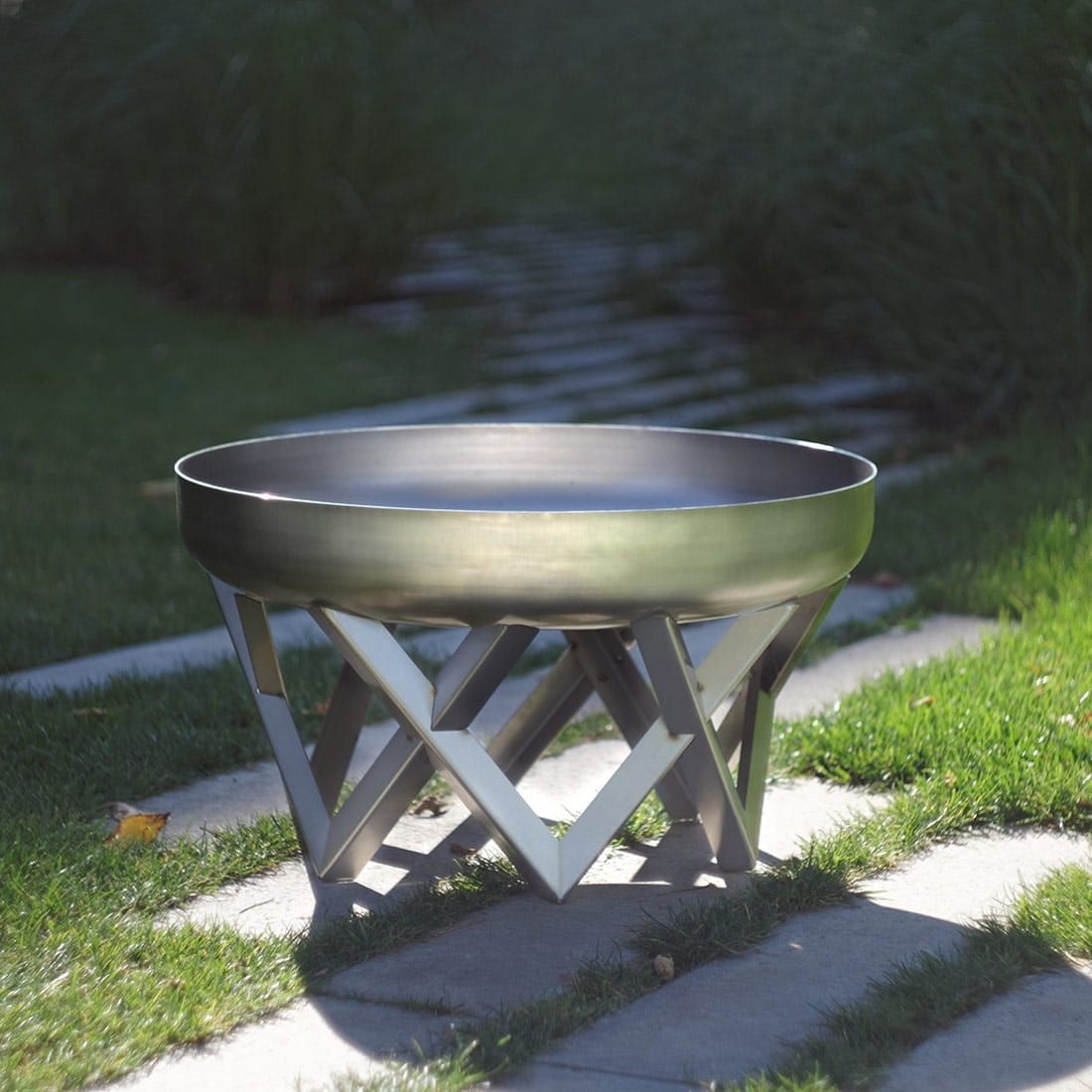 Nærbilde av overflate på Bålpanne Venta Ø63 cm rustfritt stål