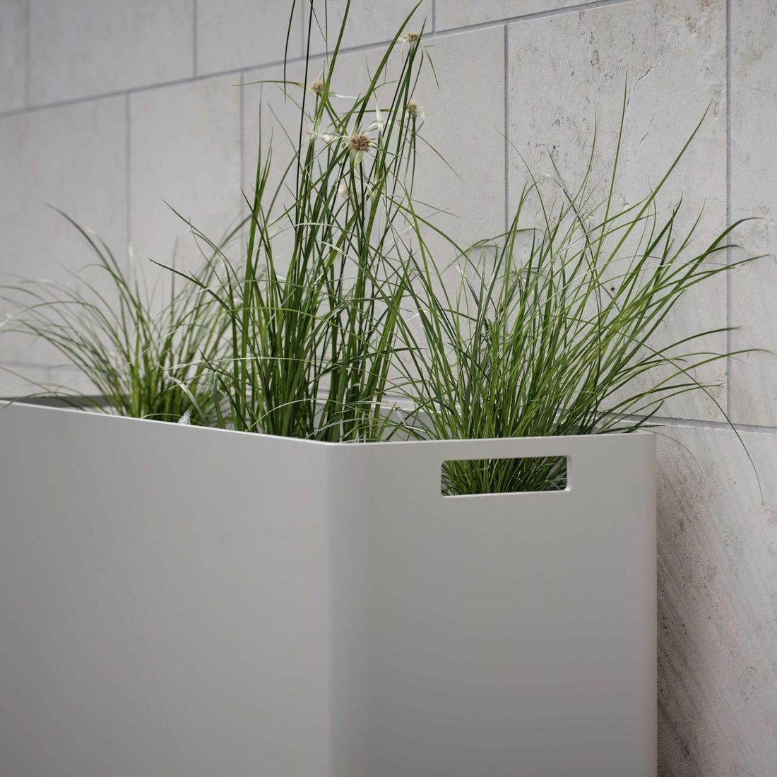 Montert Blomsterkrukke aluminium 80x25x70 cm greige - Stern i hage