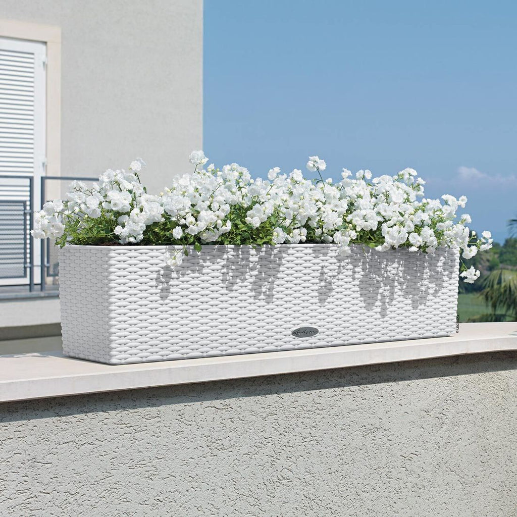 Detalj av Blomsterkrukke Balconera 80 hvit plast 79 cm
