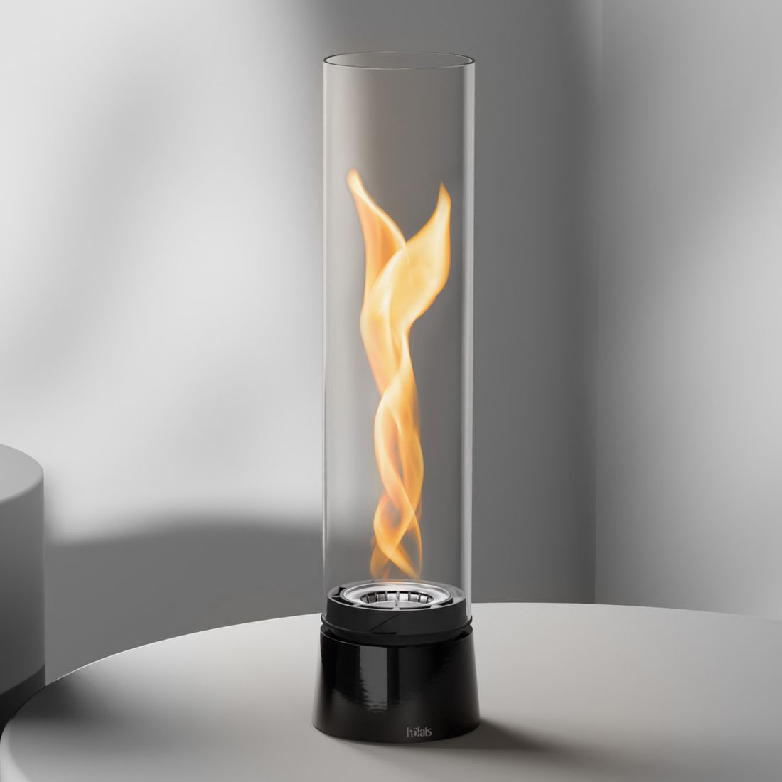 Nærbilde av Bordild SPIN Air 900 Ø10,6 cm svart jern flamme