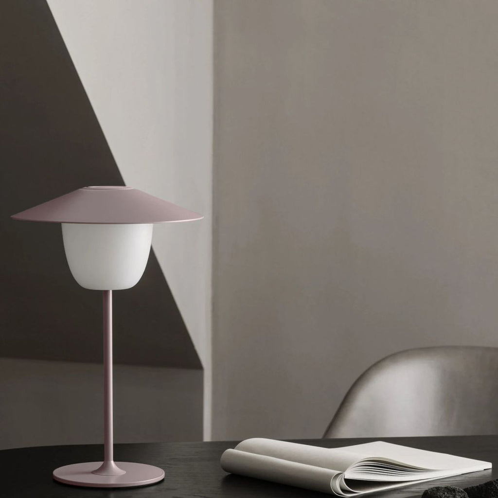Bordlampe ute Ani LED aluminium Ø22 cm bark detalj