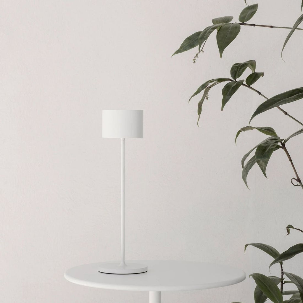 Bordlampe ute Farol Mobile LED 3.0 hvit med lys