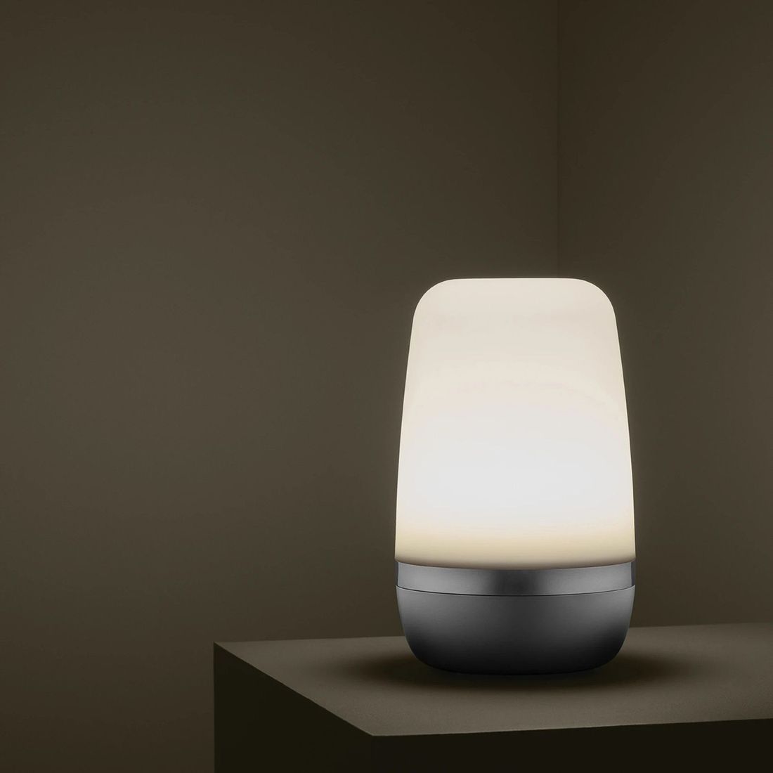 Bordlampe ute Spirit aluminium 15 cm grå bakside