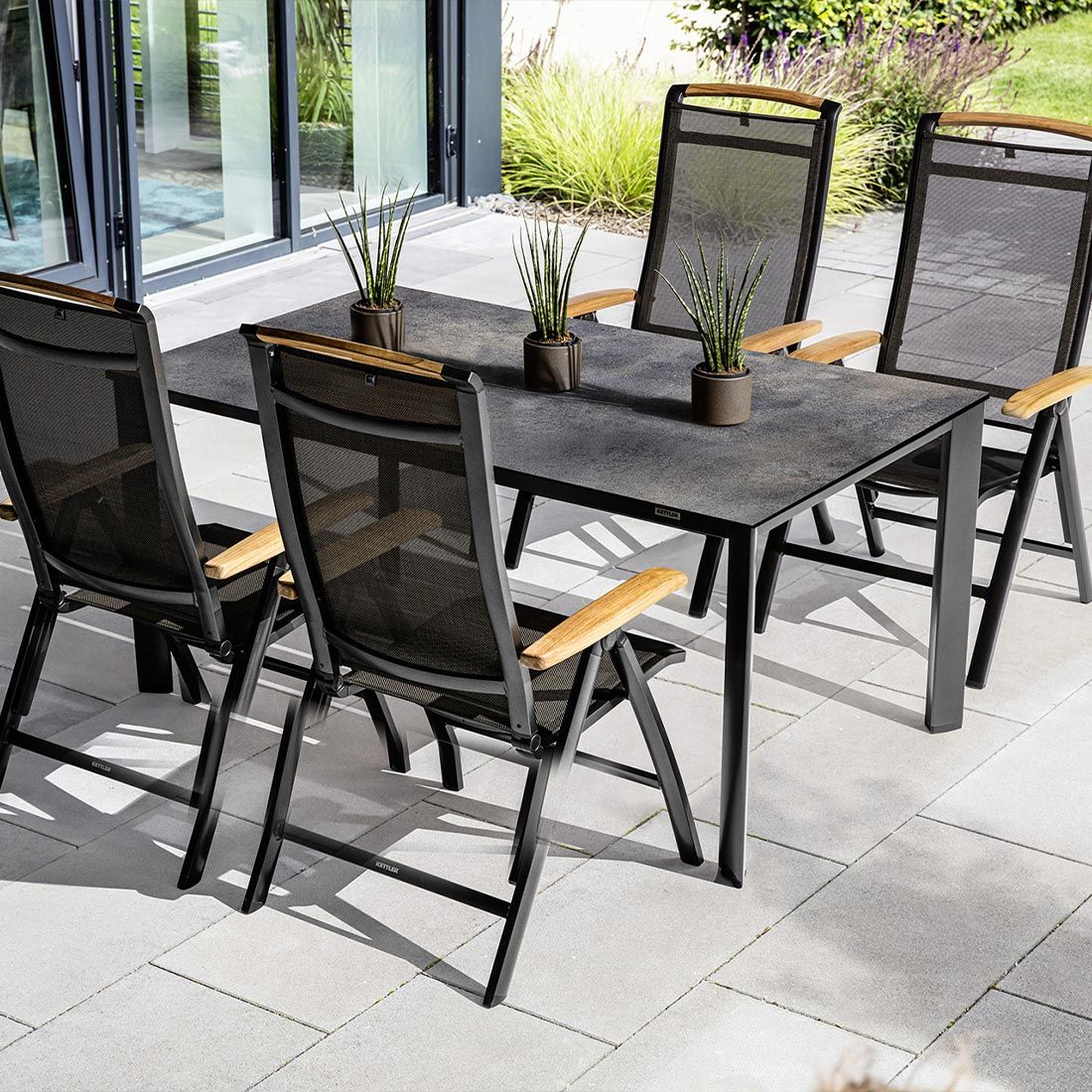 Montert Bordplate HPL 180x95 cm antrasitt på hagebord