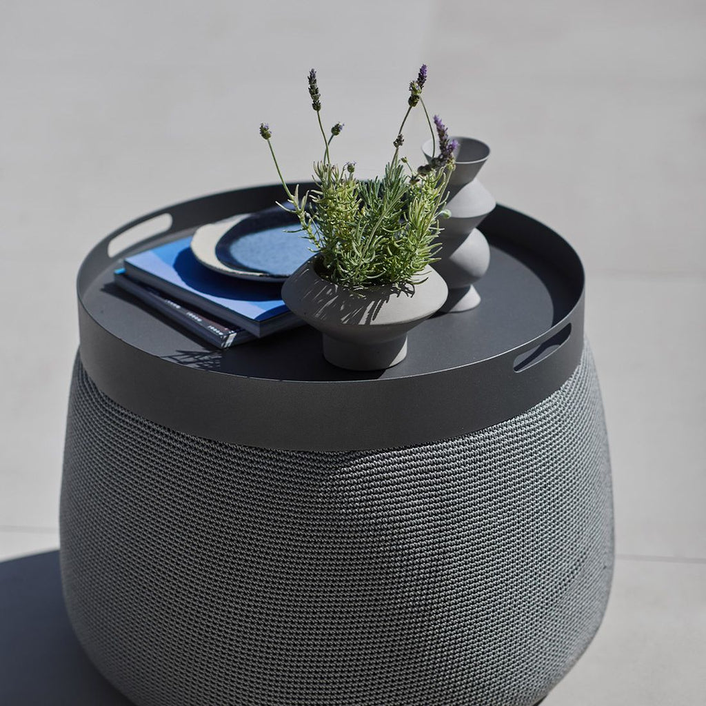 Detalj av Brett Knuff for loungetaburett M aluminium