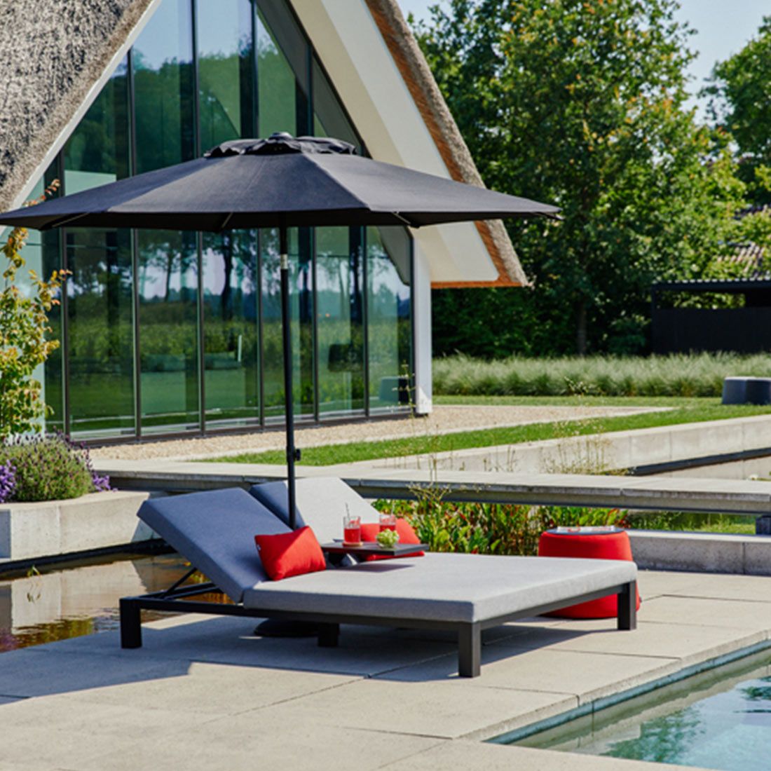 Daybed Eva justerbar aluminium Sunbrella detalj av stoff