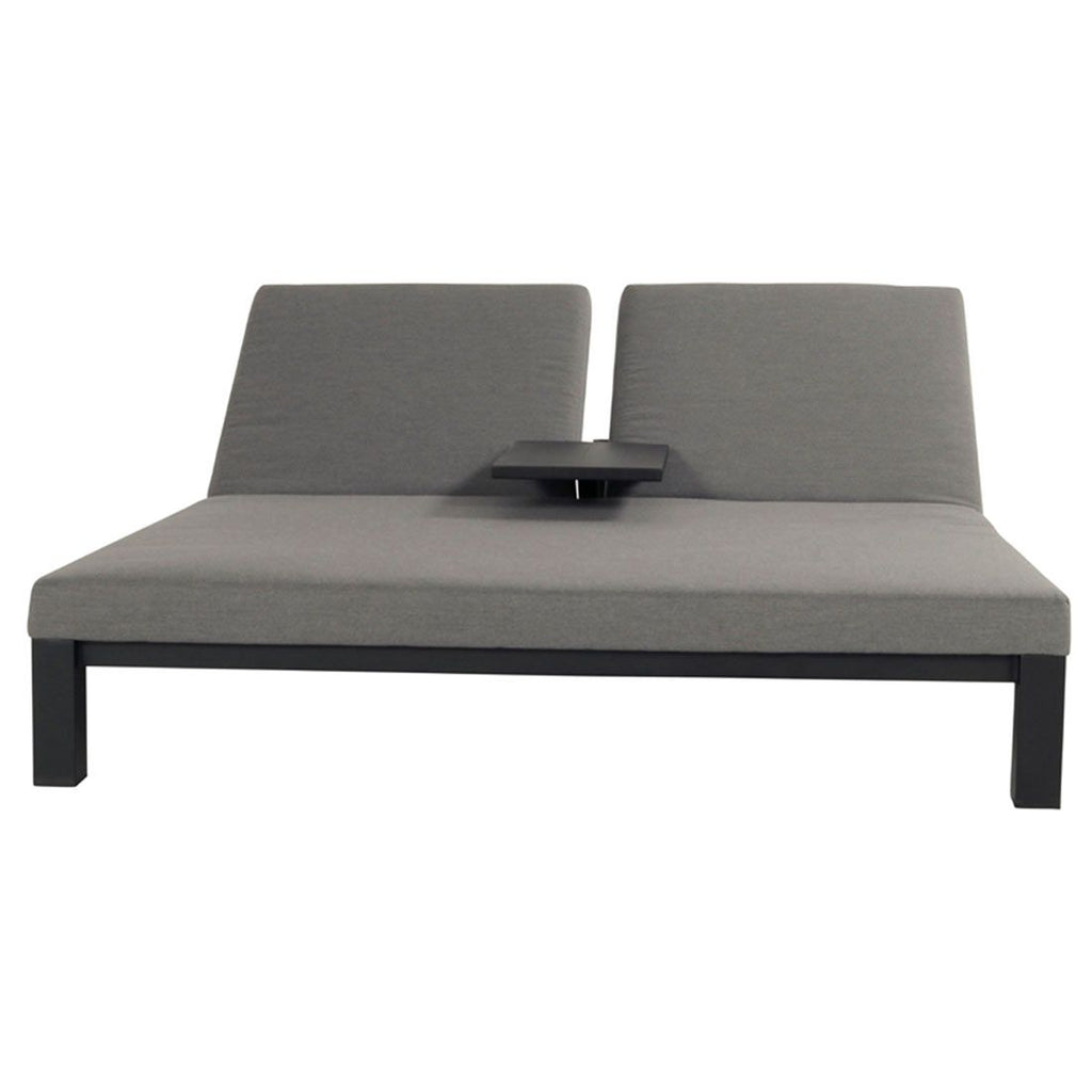 Daybed Eva justerbar aluminium Sunbrella montert på terrasse