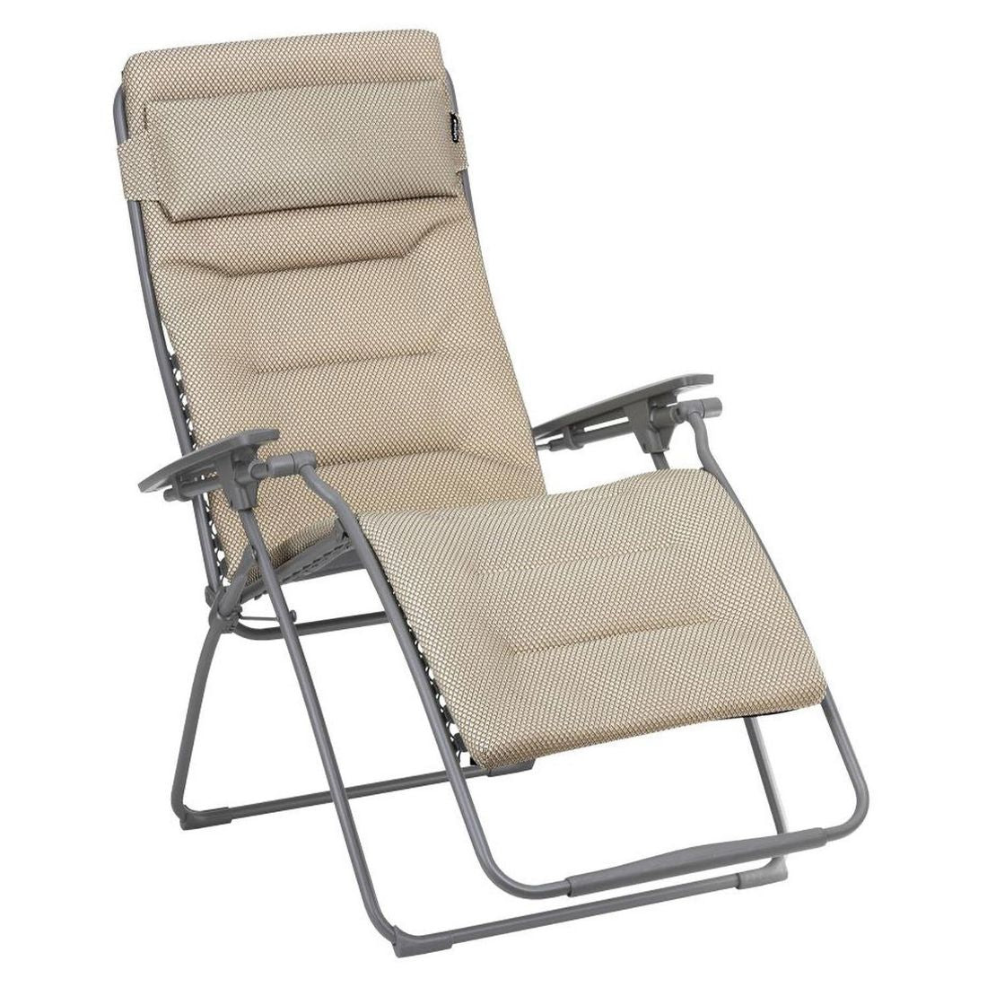 Detalj av stoff på Relax-stol Futura XL stål/BeComfort titane/moka