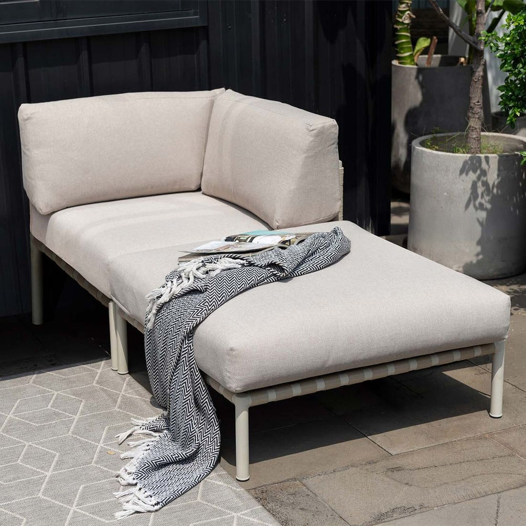 Endemodul lounge Horizon aluminium/olefin 87x87 cm i uterom