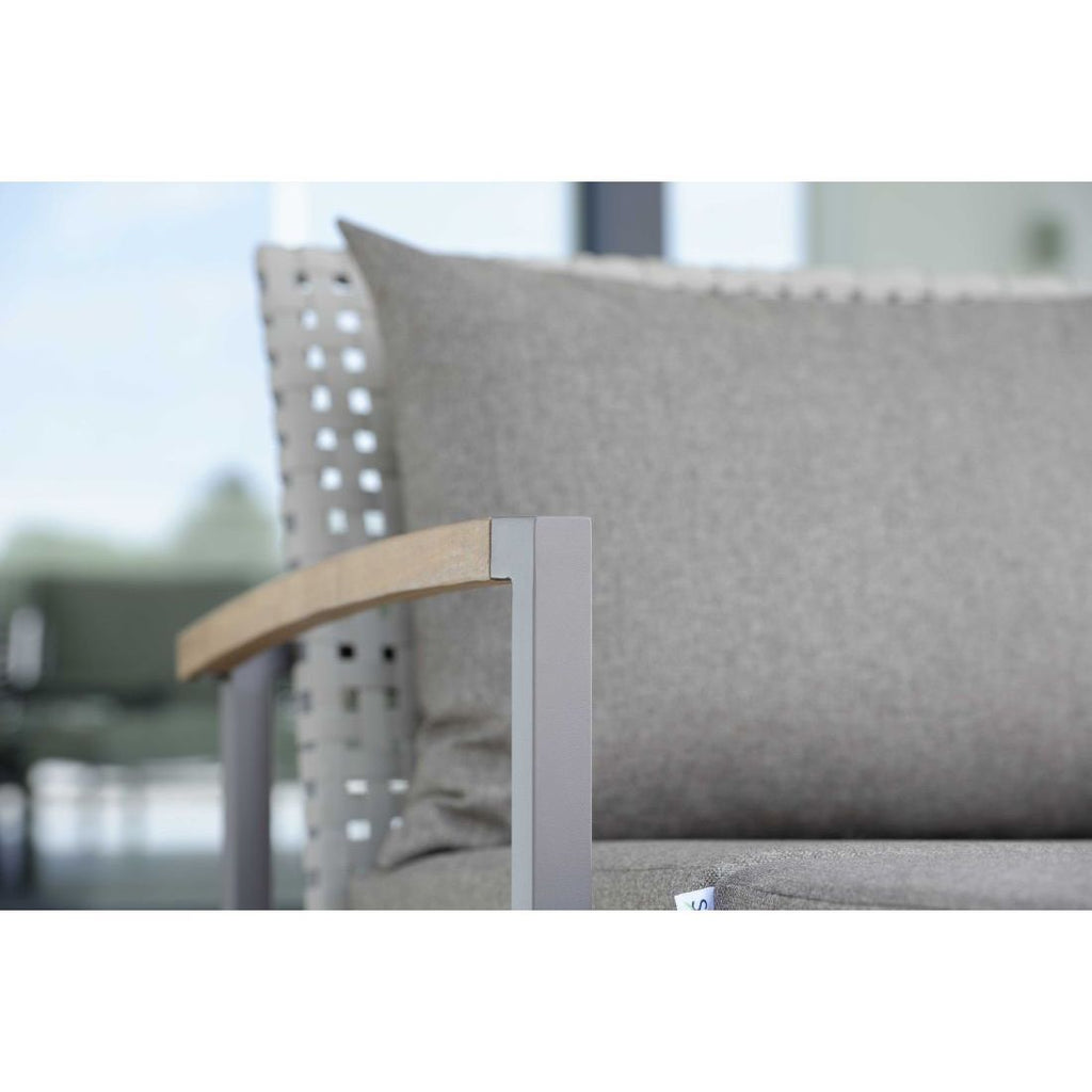 Detalj av Endemodul lounge Lucy aluminium tau rope-materiell