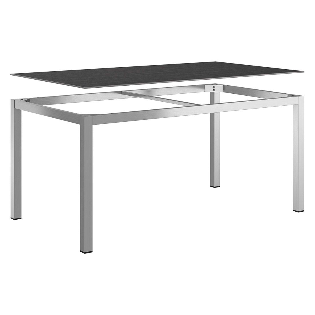 Montert Hagebord 160x90 cm rustfritt stål/Dekton - OUTLIV på terrasse