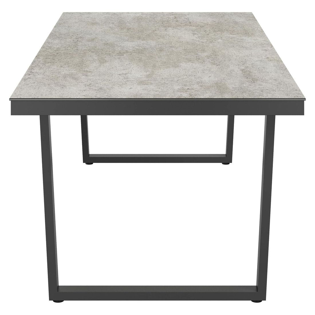 Nærbilde av ben og materialer på Hagebord 220x100 cm rustfritt stål Dekton antrasitt