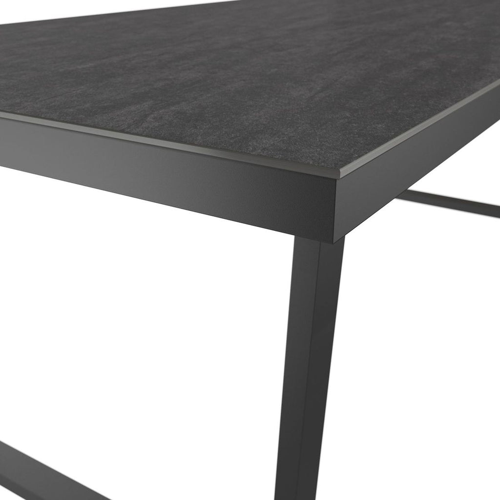 Oversikt av Hagebord 220x100 cm rustfritt stål/Dekton antrasitt med stoler