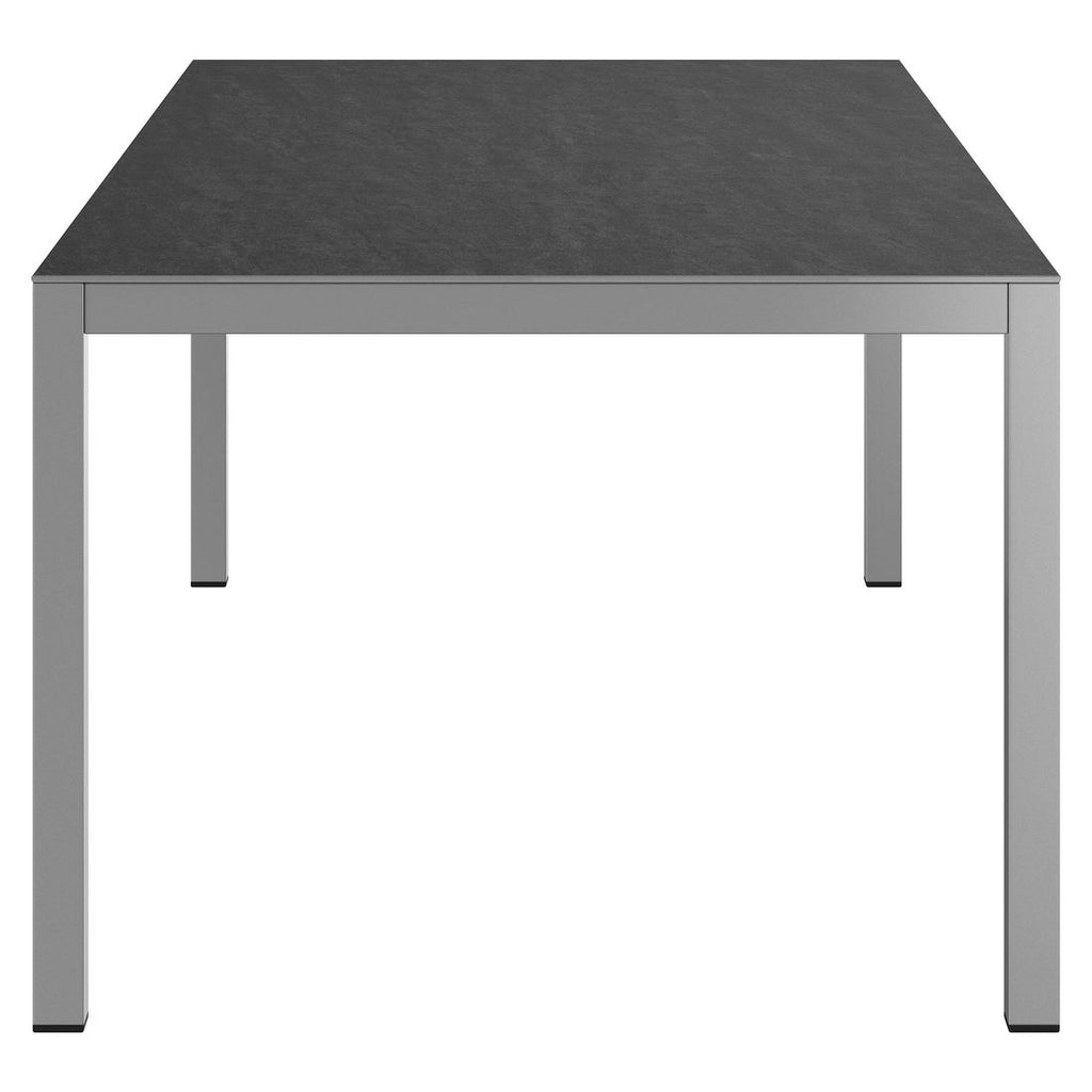 Hagebord 220x100cm aluminium og Dekton 48 kg montert i hage