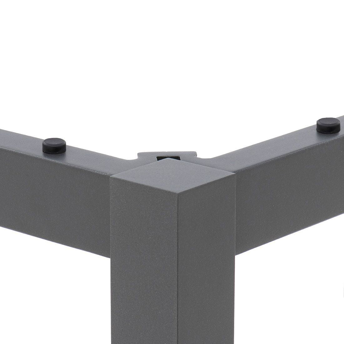 Oversiktsbilde av Hagebord Classic 180x100 cm aluminium/Dekton på terrasse