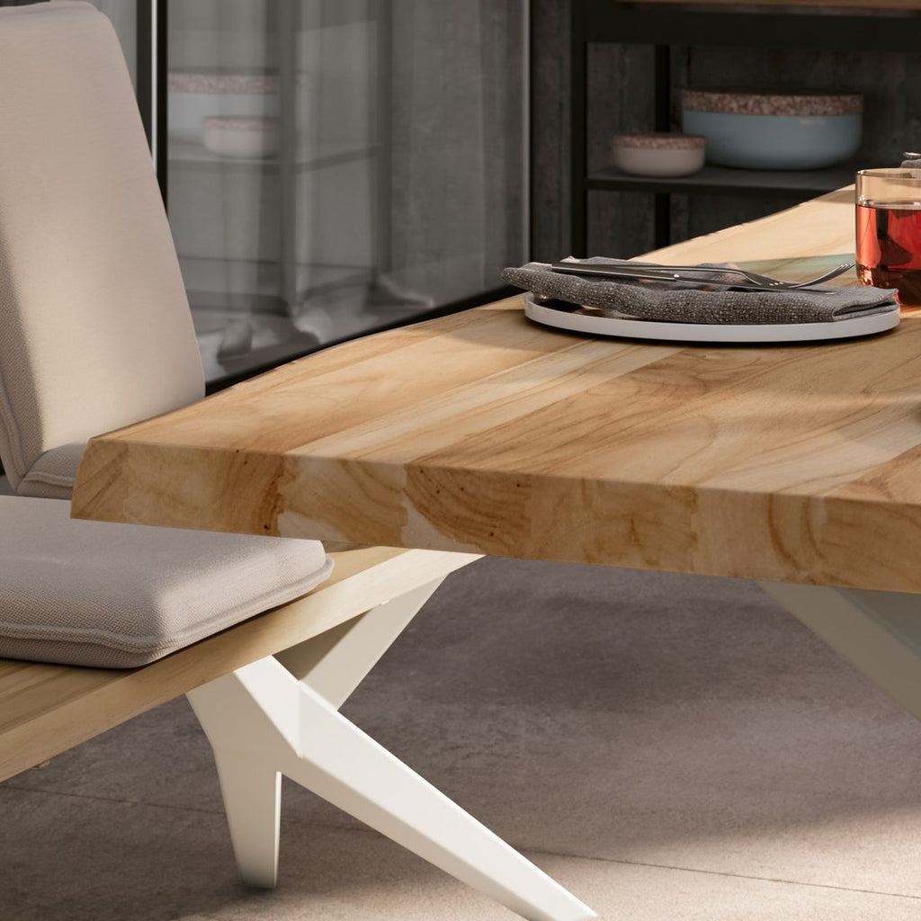 Hagebord Dänemark med naturlig teak og ivory metallramme