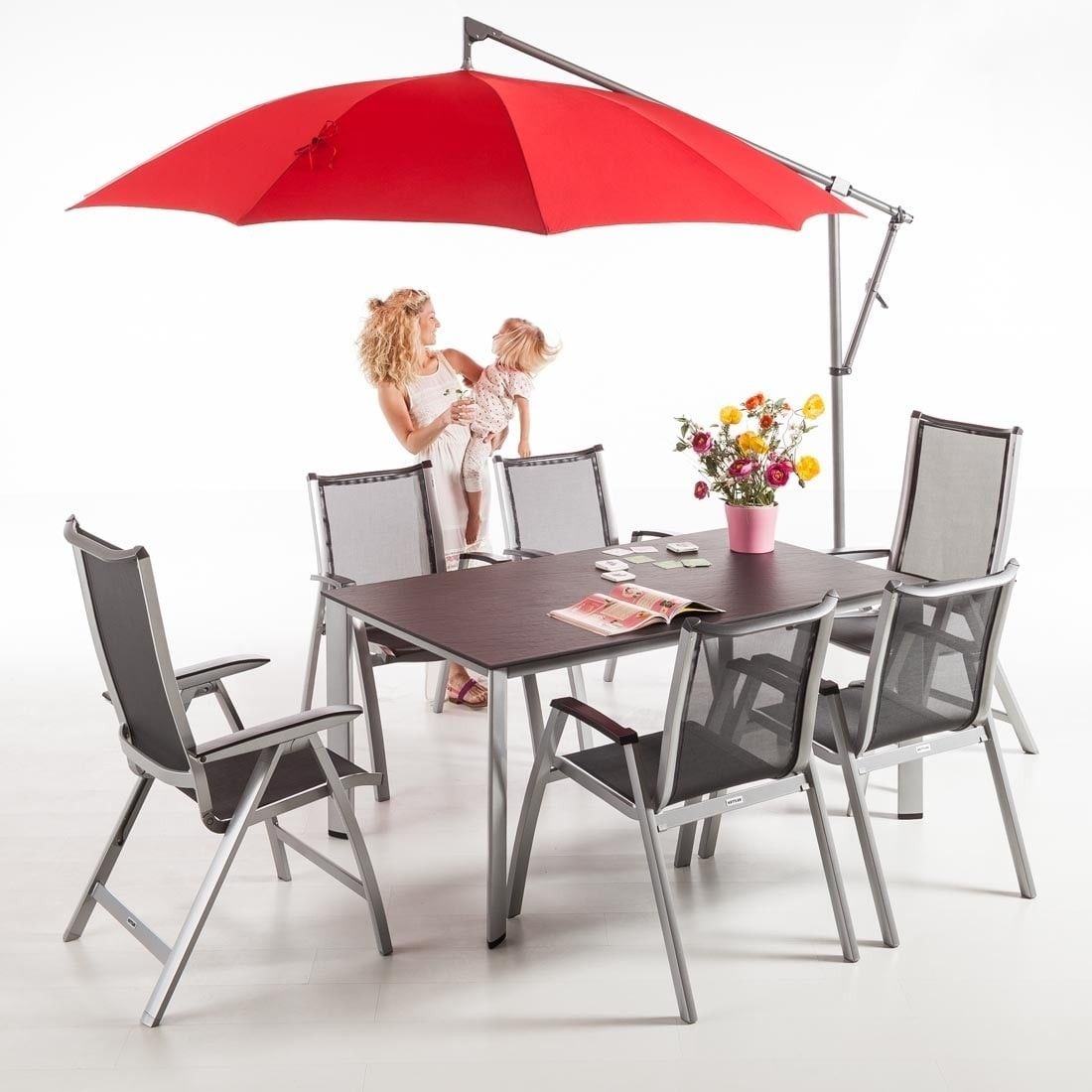 Oversikt over Hagebord Edge aluminium Kettalux-Plus 160x95 cm på terrasse