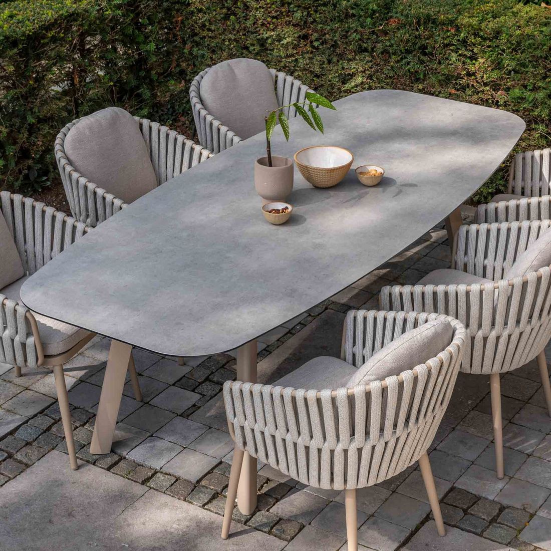 Hagebord Manolo aluminium/glasskeramikk 240x103 cm bakside
