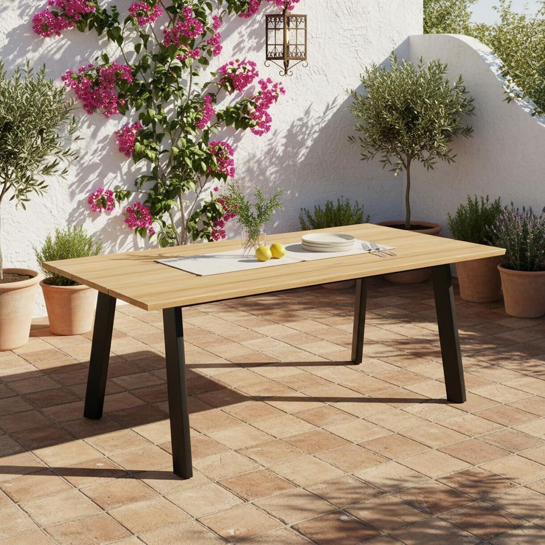 Hagebord Negara 160x90cm rustfritt stål/resirkulert teak bakside