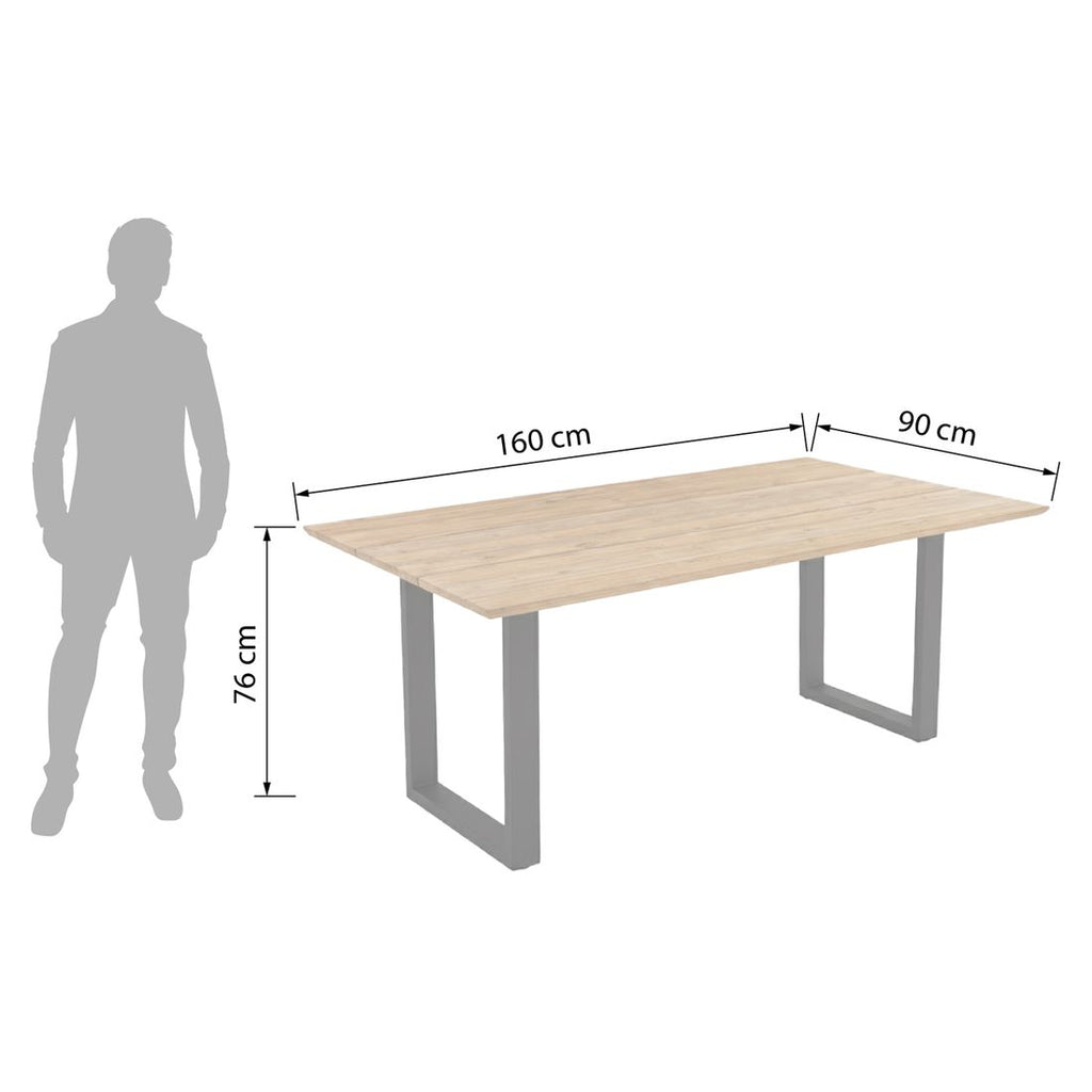 Detalj av bordplate i resirkulert teak på Hagebord Negara