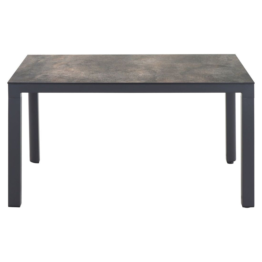 Hagebord Silva 160x90 cm aluminium HPL montert i hage