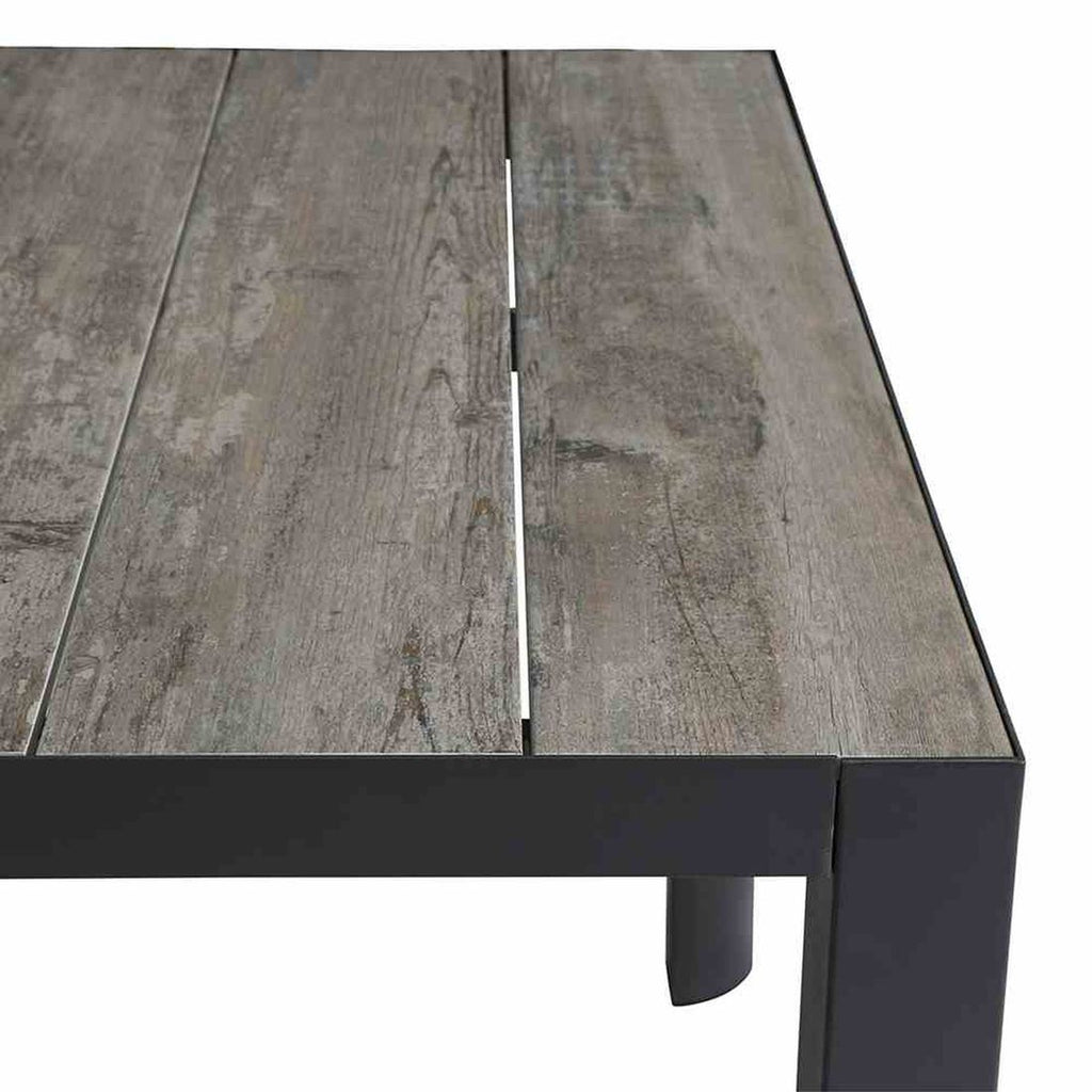 Montert Hagebord Silva 180x100 cm aluminium/keramikk i hage