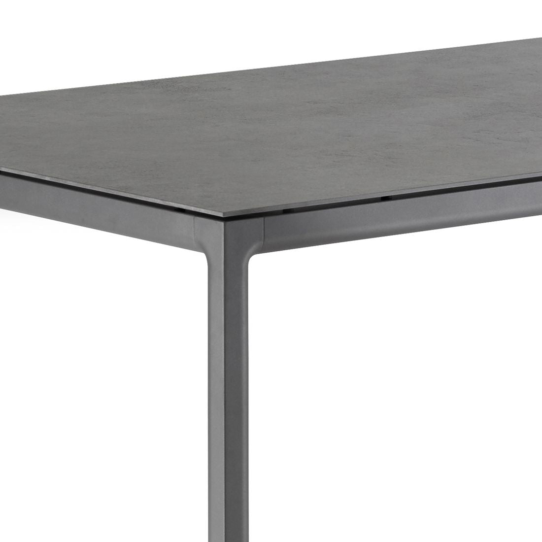 Detalj av bordplate på Hagebord Soft aluminium HPL 200x100 cm