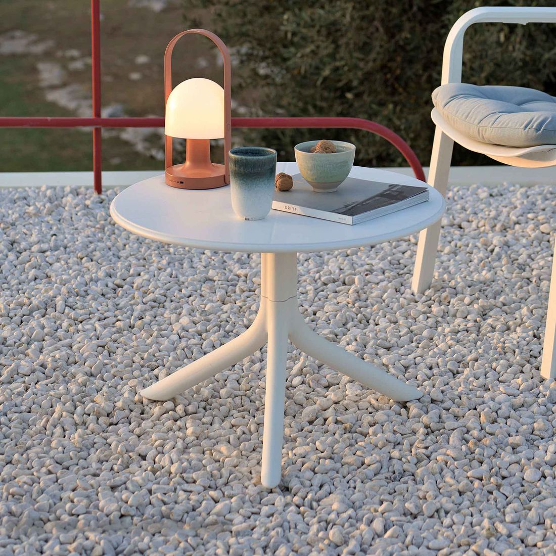 Hagebord Spritz Ø60,5cm høydejusterbar plast bakside
