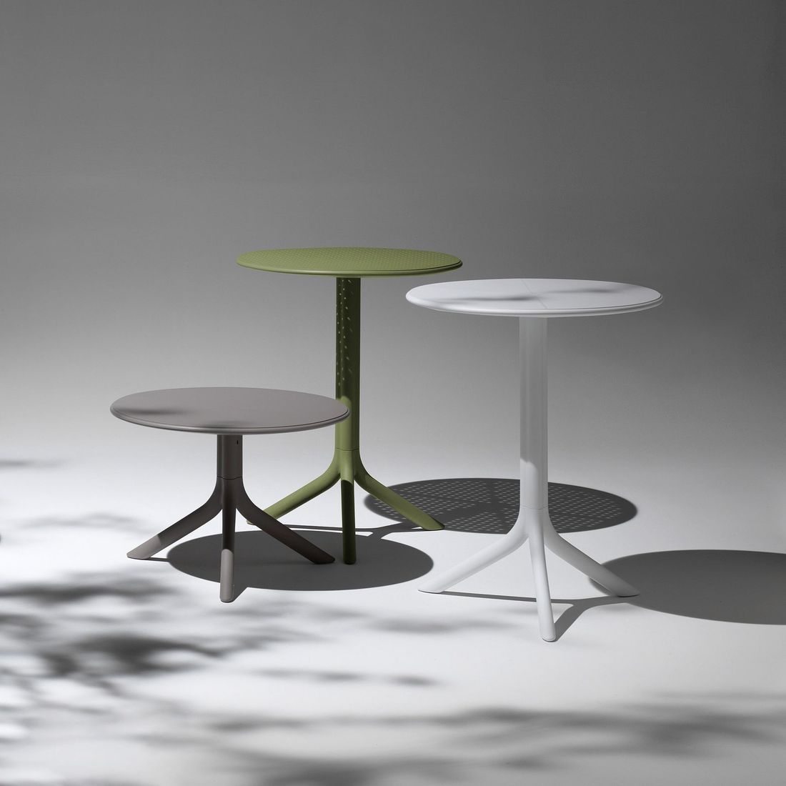 Hagebord Spritz Ø60,5cm høydejusterbar plast side