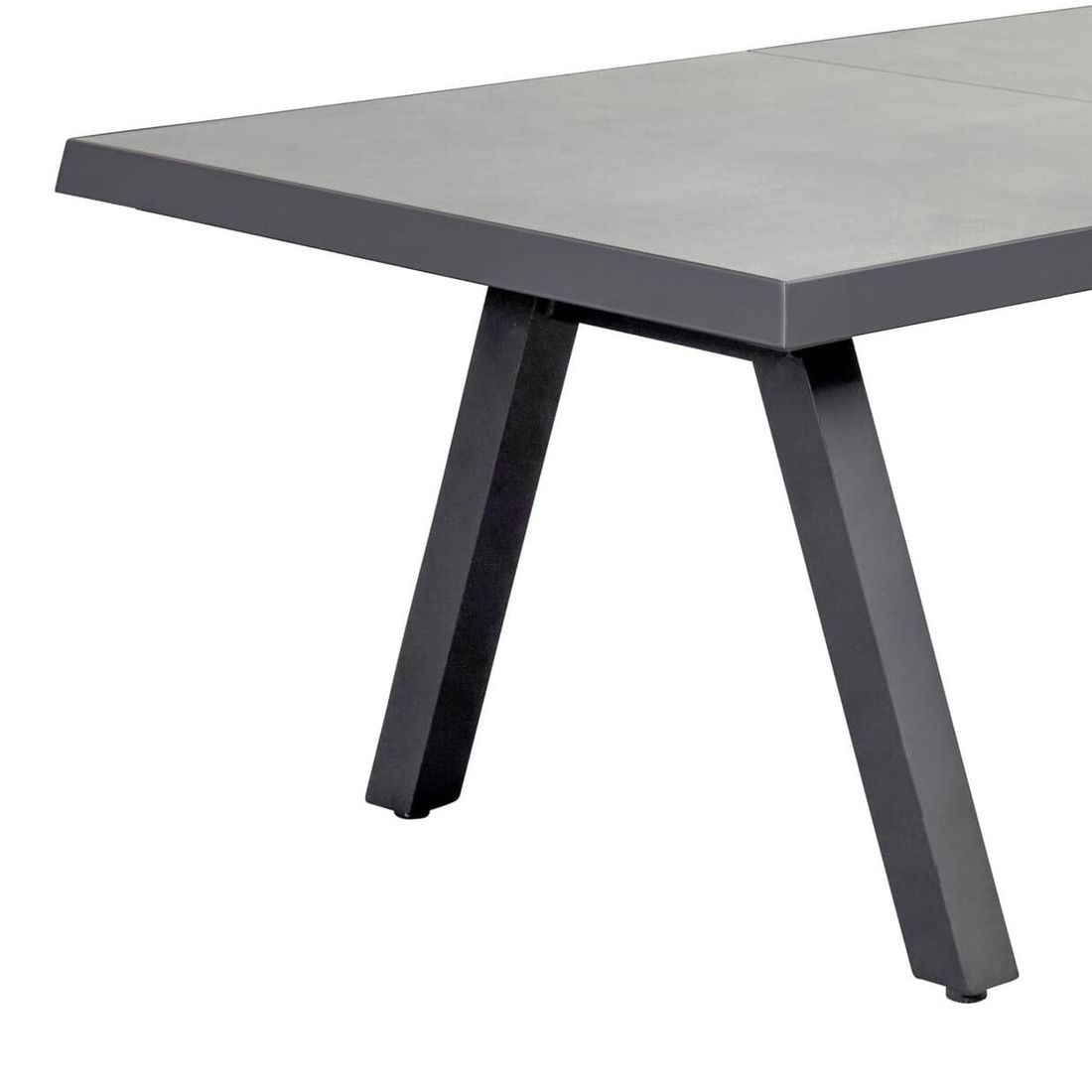 Hagebord Vivera 160x100 cm aluminium/keramikk montert i hage