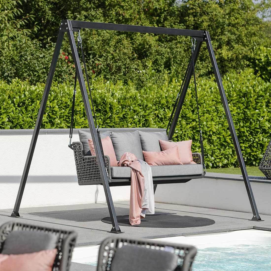 Hagehuske Greta aluminium tau med puter 176 cm bakside