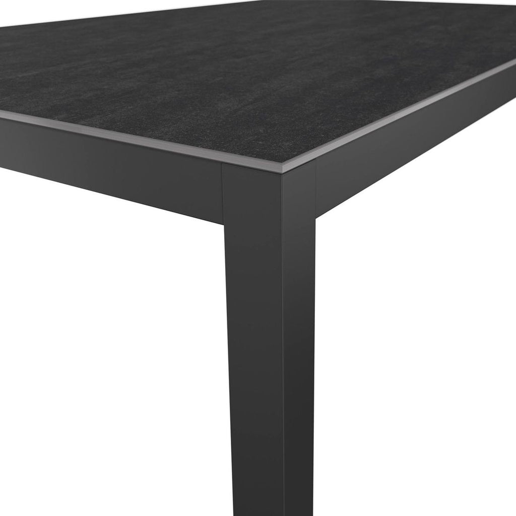 Hagemøbelsett Alex 4 plasser aluminium Dekton bordben detalj