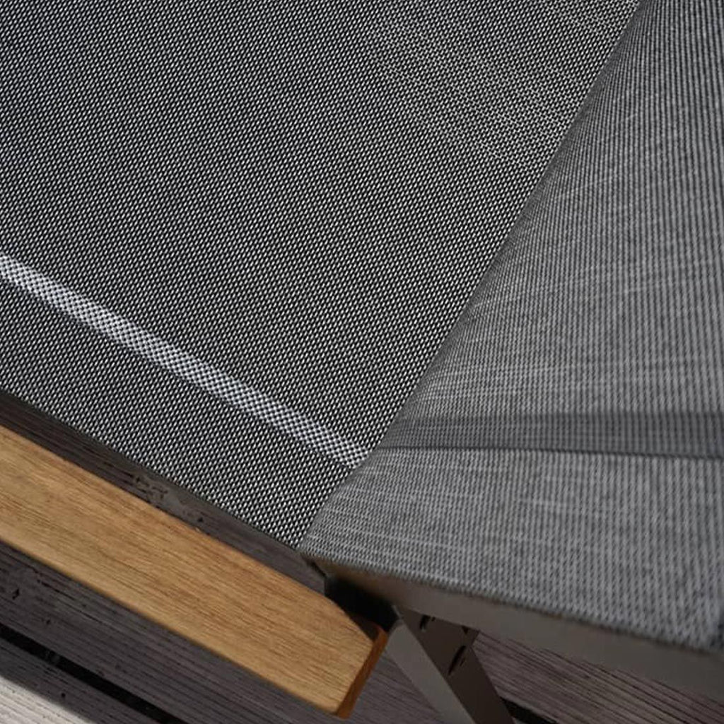 Montert hagemøbelsett Alex 4 plasser textilen og teak på terrasse