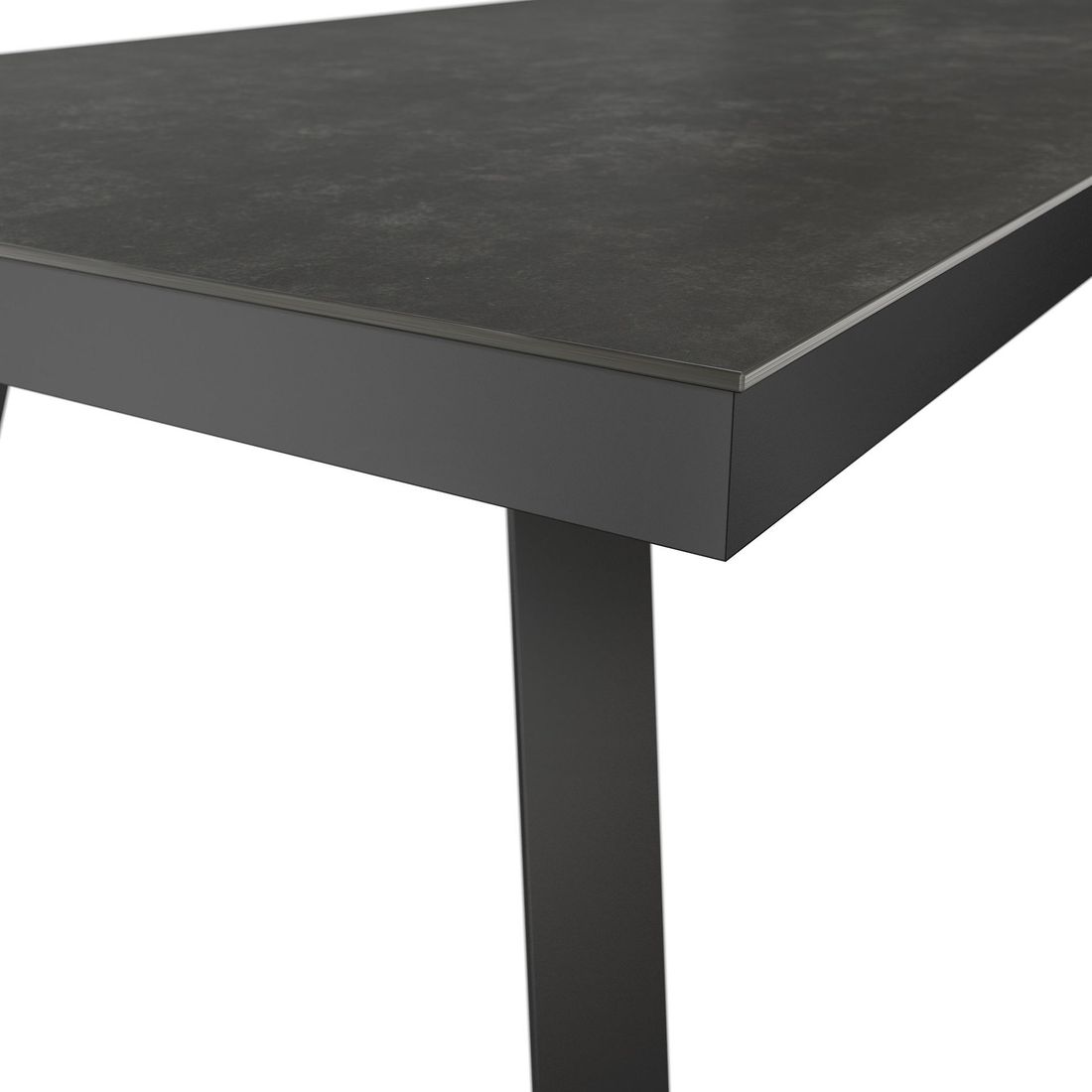 Nærbilde av sittepute i kunstfiber på Hagemøbelsett Alex 6 plasser aluminium keramikk