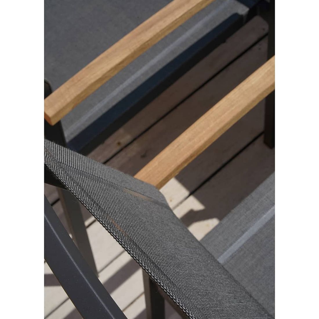 Hagemøbelsett Alex 6 plasser aluminium teak nærbilde stol