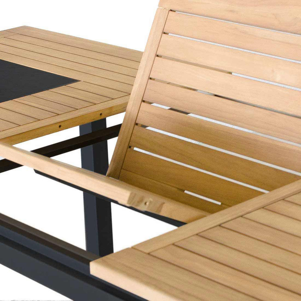 Hagemøbelsett Alice aluminium textilen nærbilde av teak bordplate