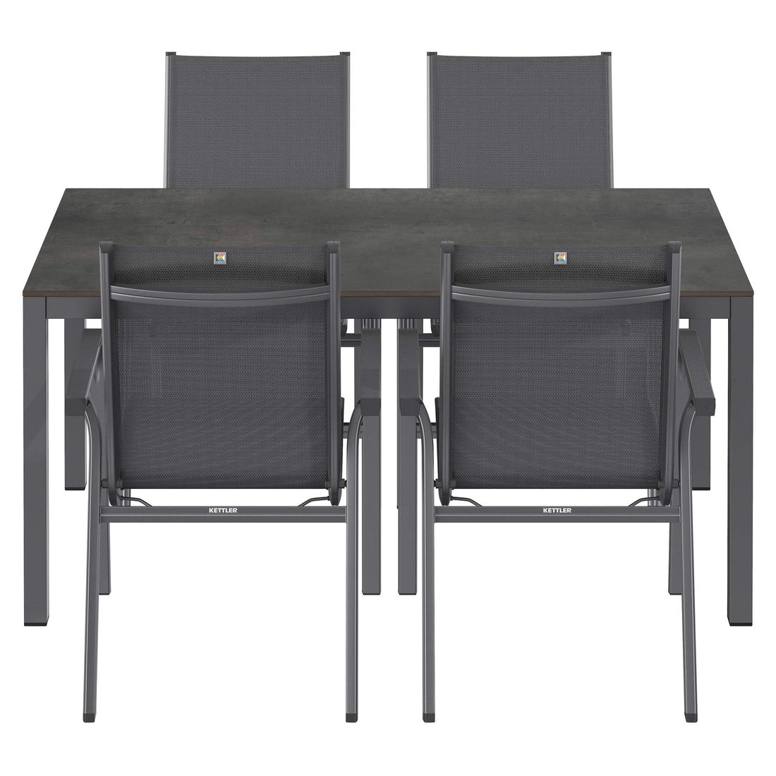 Hagemøbelsett Basic Plus 4 plasser aluminium montert i hage