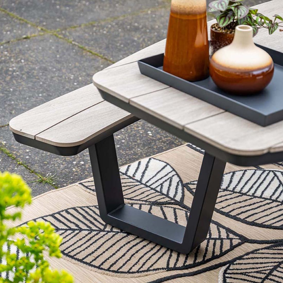 Hagemøbelsett Bell 8 plasser aluminium WPC 220x100 cm komplett sett