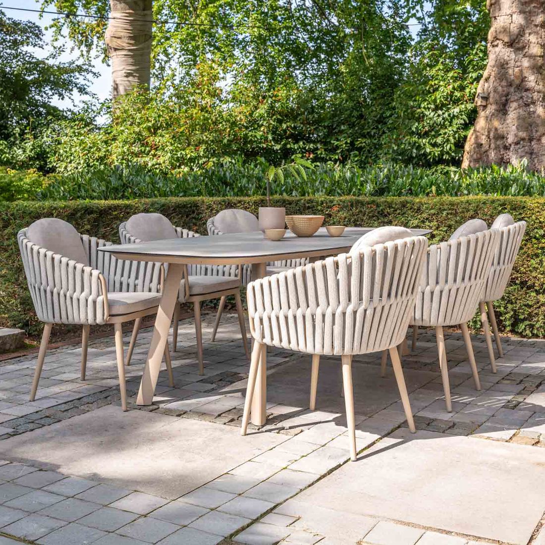 Hagemøbelsett Eva 6 plasser aluminium og tau bakside