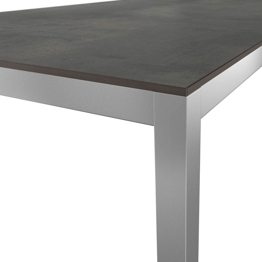 Montert Hagemøbelsett Forma II 6 plasser aluminium HPL 220x100 cm i hage