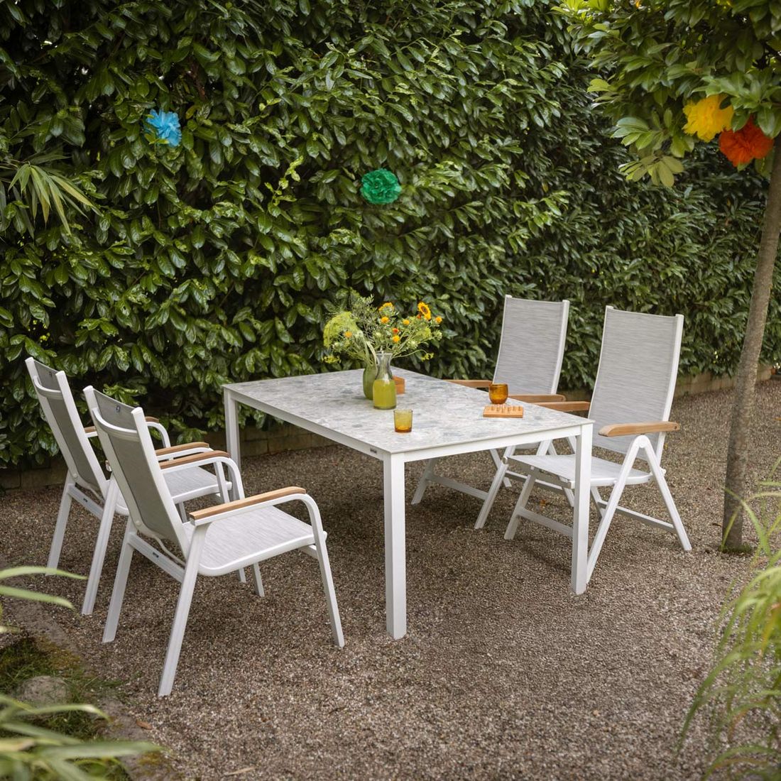 Hagemøbelsett Granada 4 plasser aluminium forfra