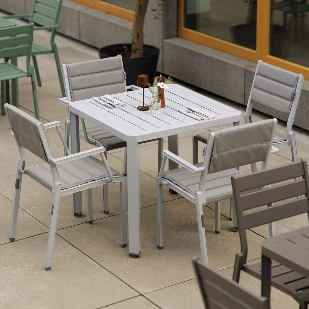 Hagemøbelsett Latitude 4 plasser med puter, aluminium 78x78 cm - Kettler