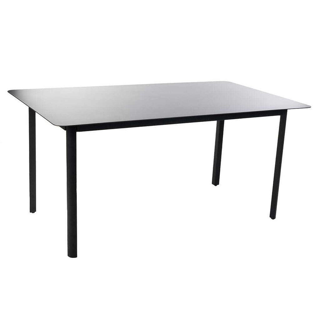 Montert Hagemøbelsett Lorenzo 4 plasser aluminium 160x90 cm - OUTLIV på terrasse
