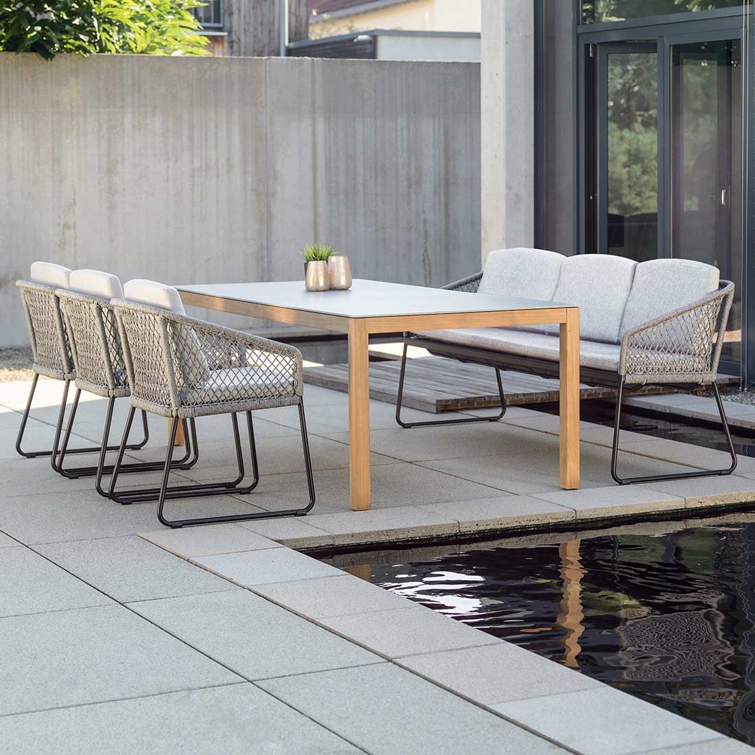 Hagemøbelsett Odea 6 plasser aluminium/teak 200x100 cm - Stern forfra