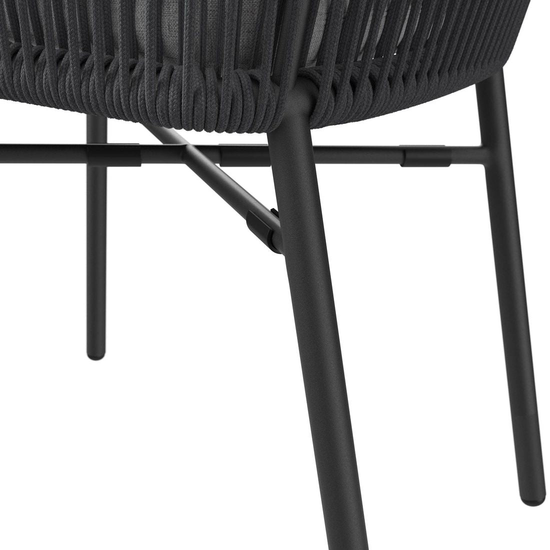 Hagemøbelsett Ohio 6 plasser aluminium keramikk 220x100 cm - OUTLIV i hageomgivelse