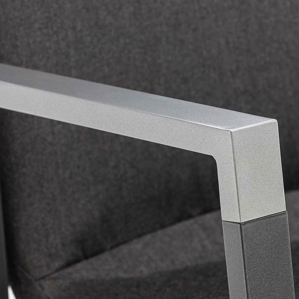 Hagemøbelsett Rasmus 4 plasser aluminium HPL montert på terrasse