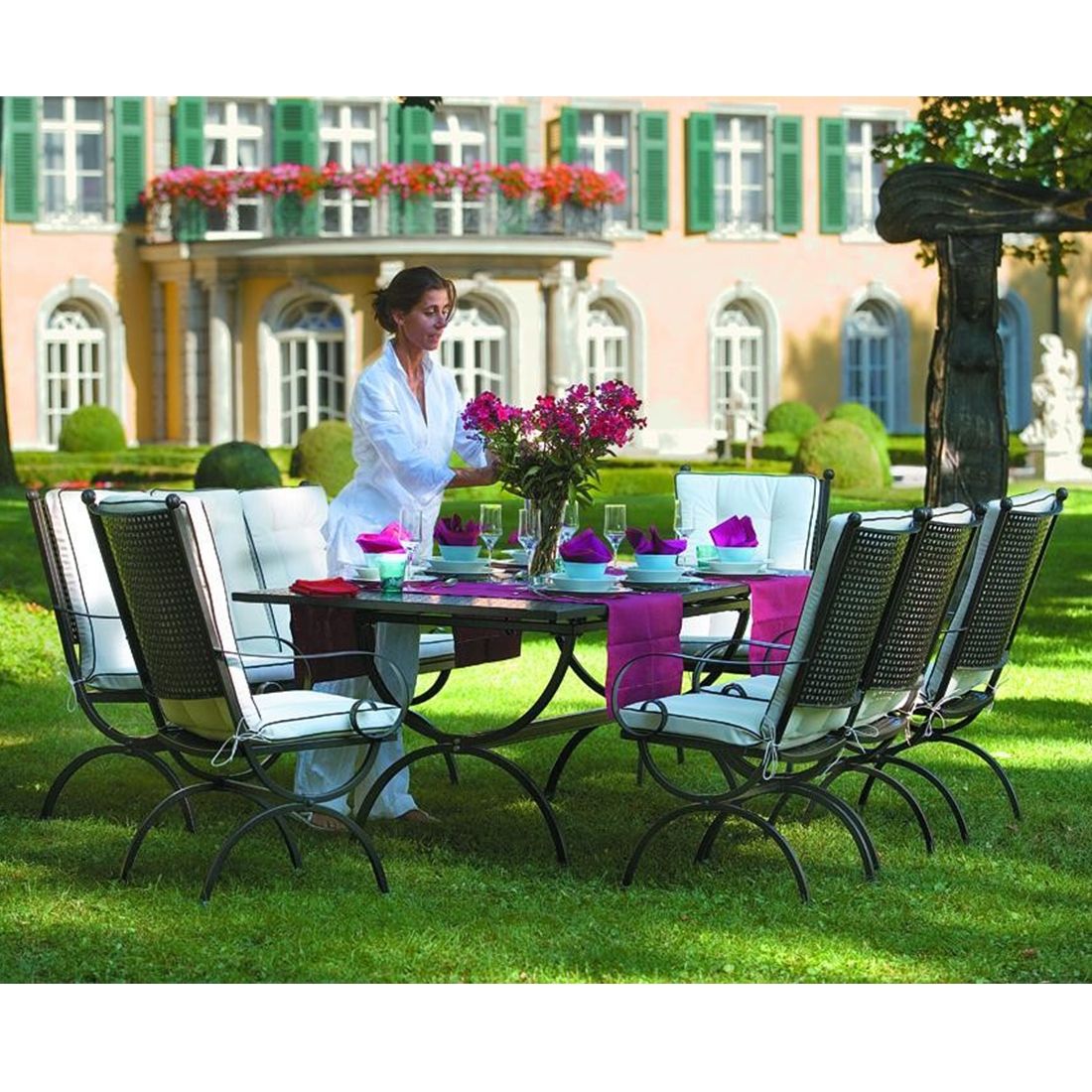 Detalj av farge og materiale på Hagemøbelsett Romeo Elegance 8 plasser
