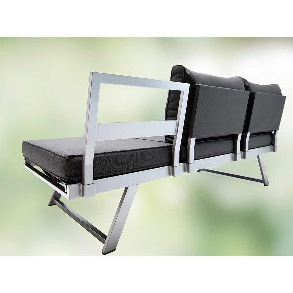 Oversikt over Hagesofa Auckland aluminium/Sunproof 204x72 cm på terrasse