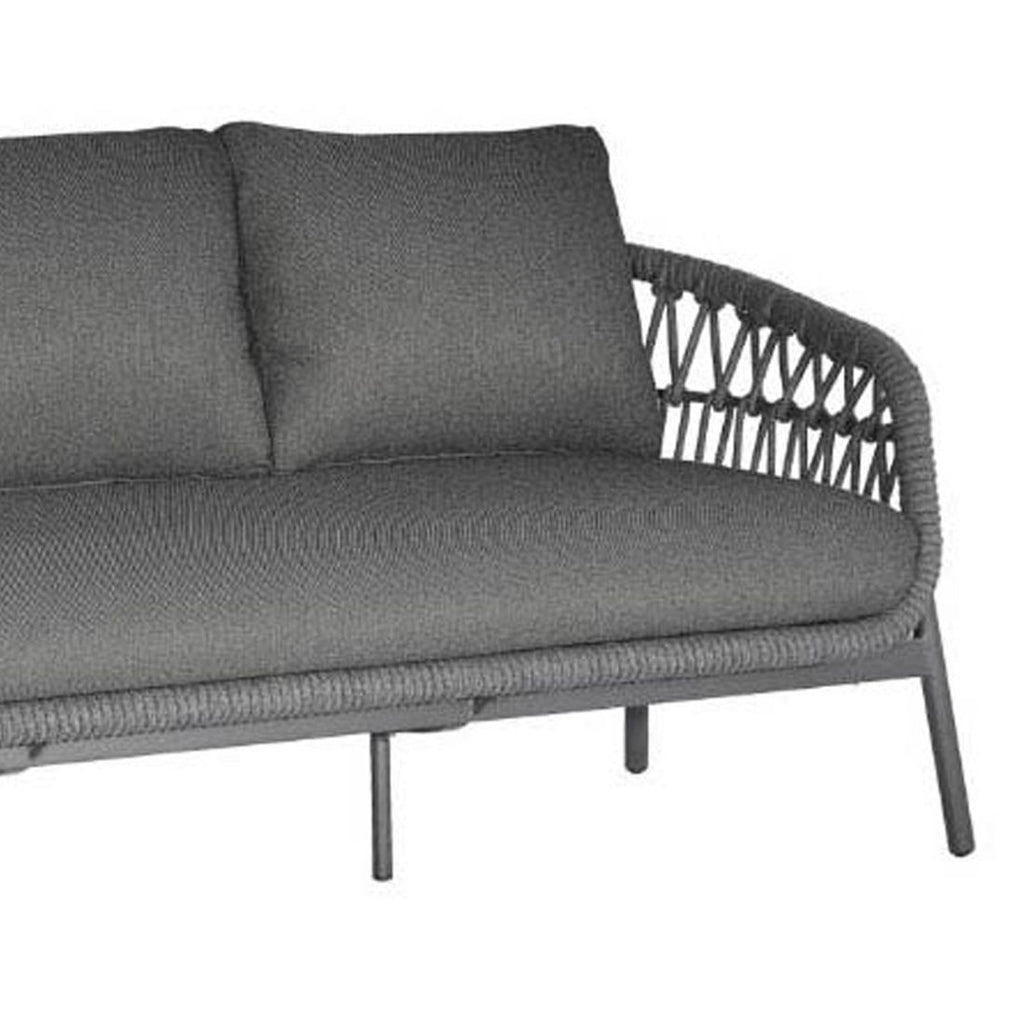 Nærbilde av Olefin stoff på Hagesofa Bari aluminium tau 215 cm